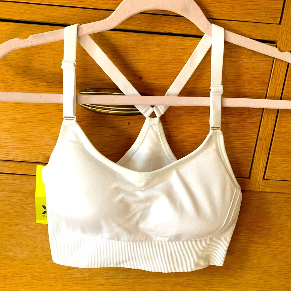 NWT White Sports Bra